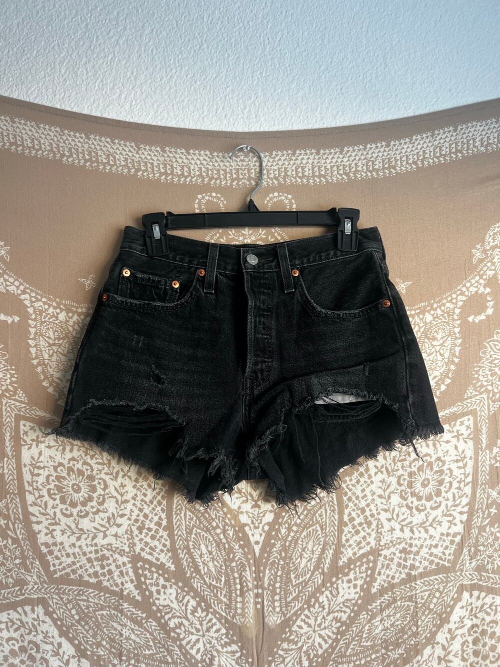 Levi’s 501 Distressed Denim Shorts in Black